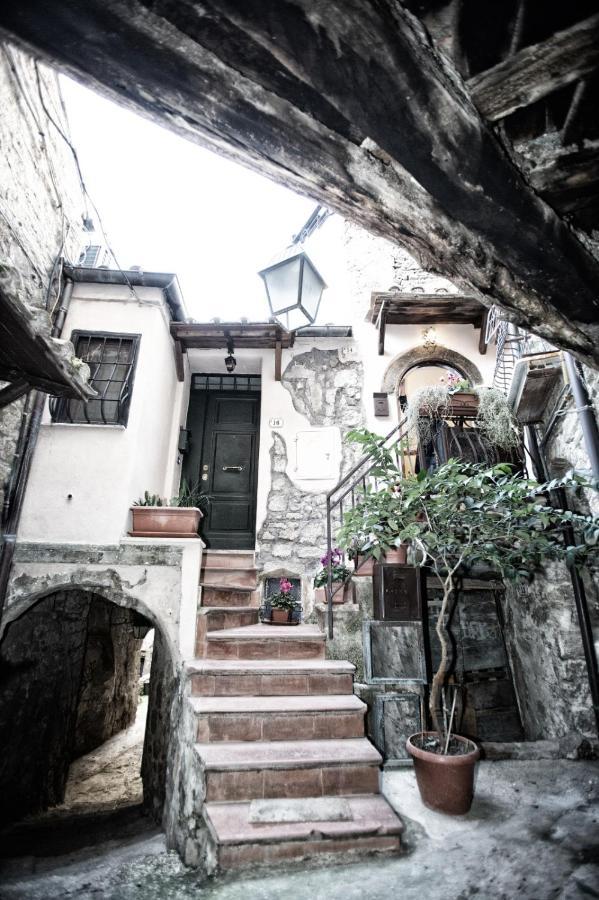 Villa Gusto E Benessere Sweet Home E Ristorante Sacrofano Exterior photo